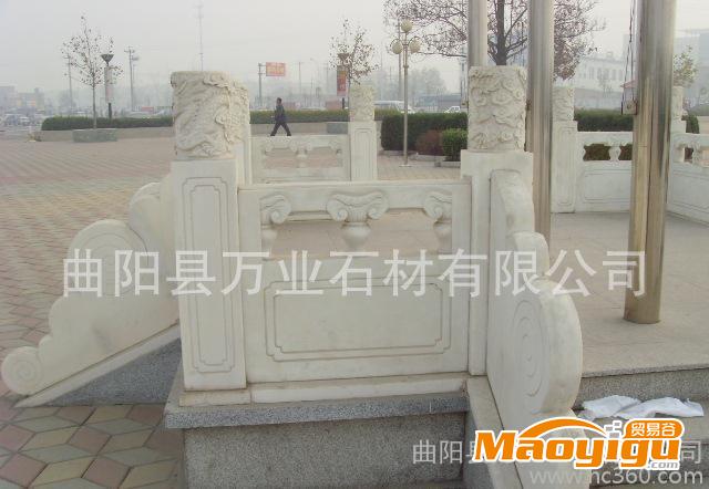 汉白玉栏板  雕刻浮雕 曲阳雕刻大理石   花岗岩  阳台柱 异形
