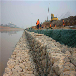 新疆铝锌石笼网专业提供