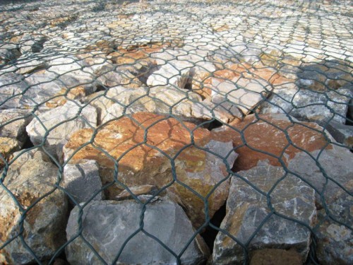 喀什铝锌石笼网专业出售