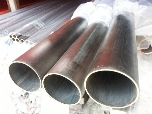 新闻：齐齐哈尔不锈钢管304L√保性能保材质欢迎您！