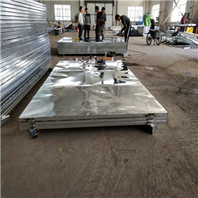 2019玖龙金牌产品：新疆新型彩钢围挡板-产品展示：塔城：价格合理