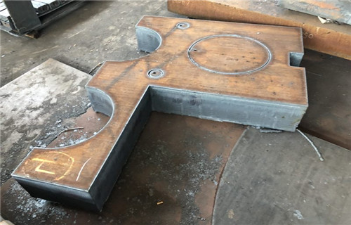 滁州钢板剪切分条24小时服务热线：产品