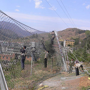 新疆山体护坡网，柔性安全防护网厂家供应