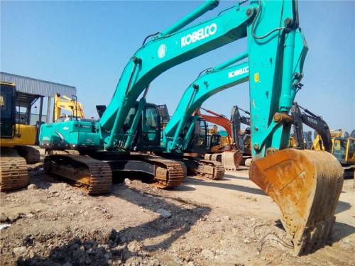 新闻：吉林省卡特挖掘机维修发动机专业