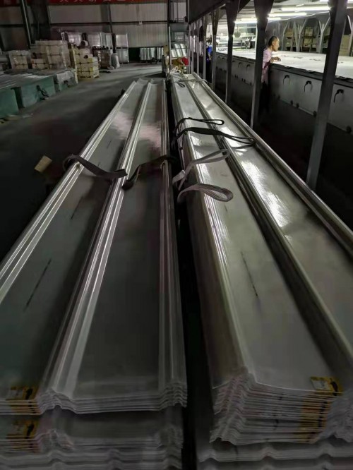 今日行情:广东汕尾艾珀耐特可溶型采光板生产厂家
