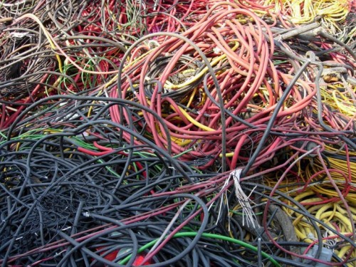 鞍山电缆回收多少钱一吨高价收购